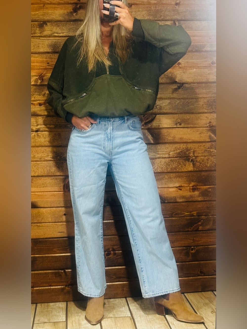 Aritzia Denim Forum The Farrah Hi-Rise Wide Leg Jeans - Light Blue 28